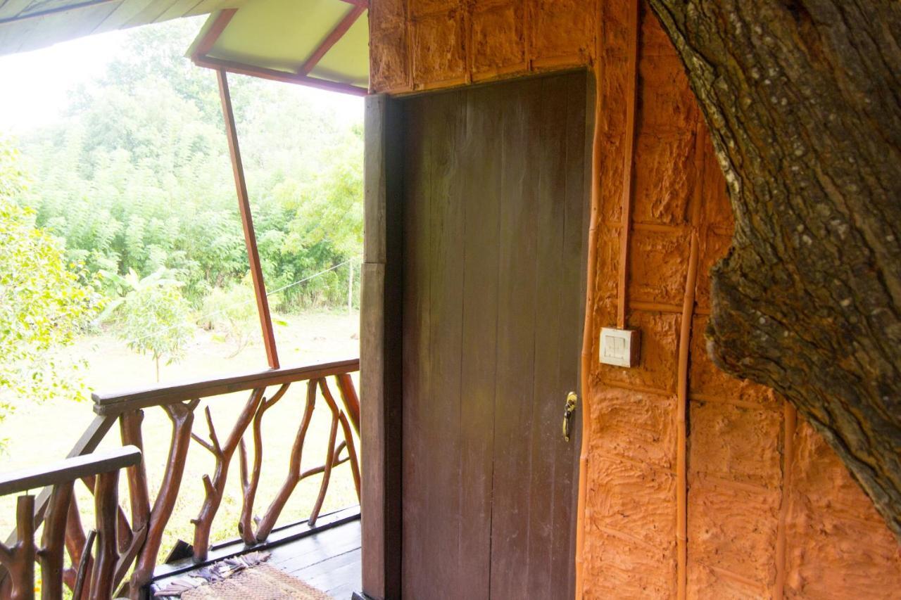 Anushka Nera Nature House Сигирия Стая снимка